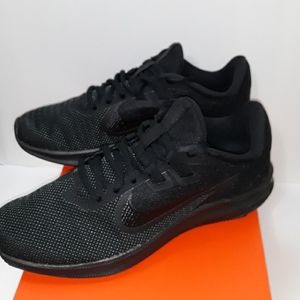 Nike Women's Downshifter 9 Running